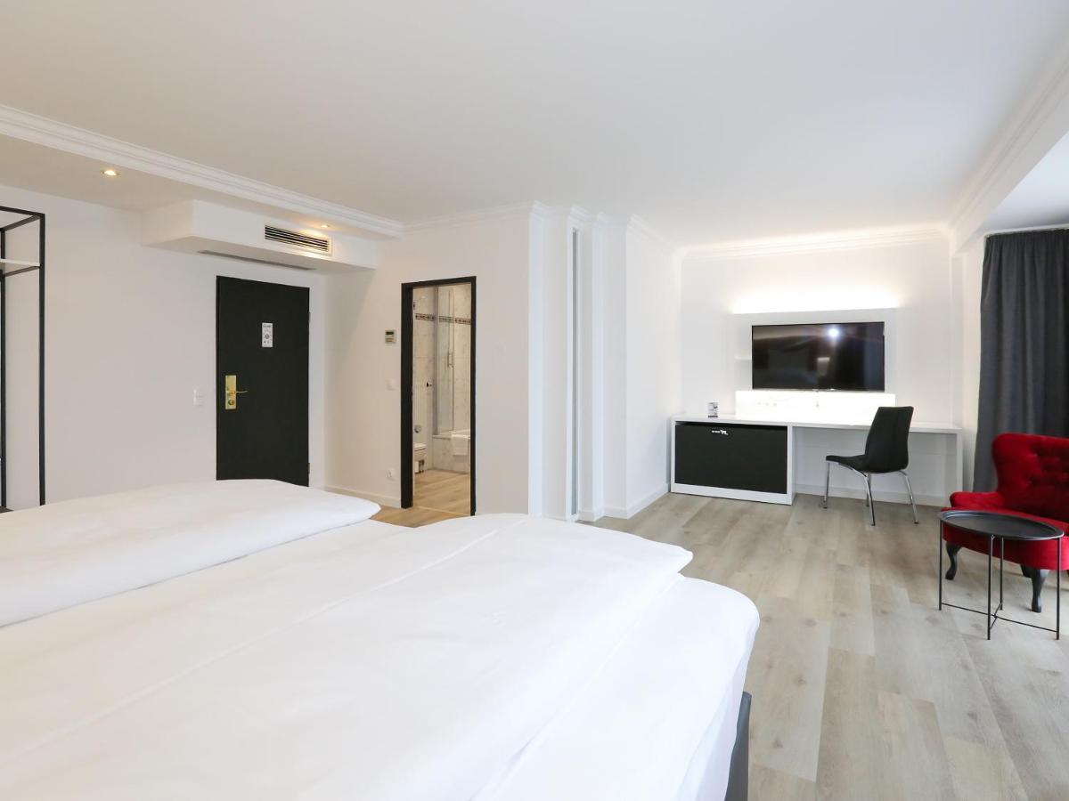 Ringhotel Rheinhotel Vier Jahreszeiten Meerbusch