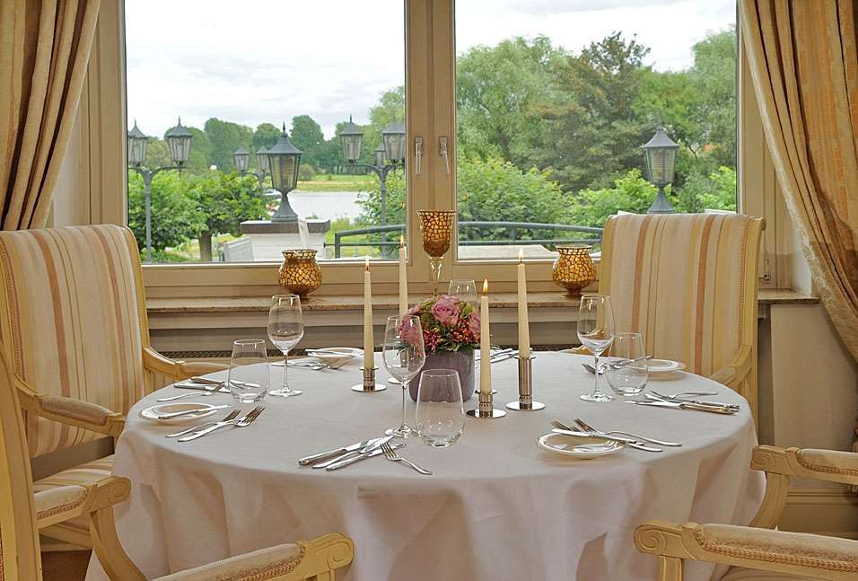 Ringhotel Rheinhotel Vier Jahreszeiten