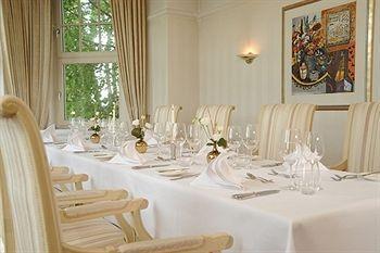 Ringhotel Rheinhotel Vier Jahreszeiten Hotel Meerbusch