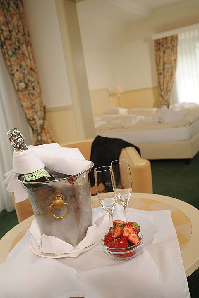 Ringhotel Rheinhotel Vier Jahreszeiten 4* Meerbusch